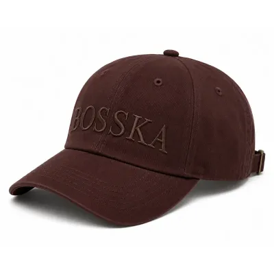Czapka z daszkiem  BOSSKA -  czekoladowa
