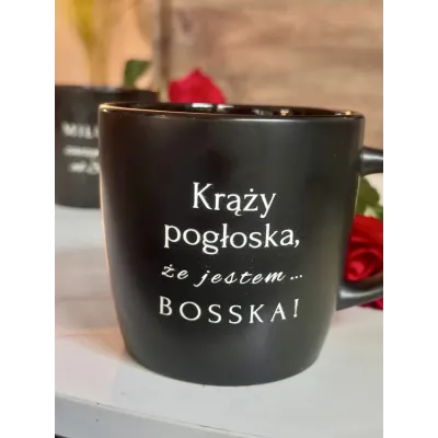 Kubek - Krąży pogłoska że jestem BOSSKA! - czarny