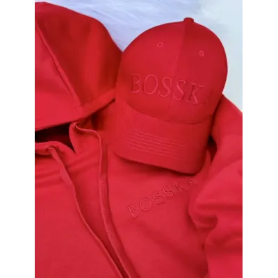 Bluza z kapturem "BOSSKA od urodzenia!" - czerwona