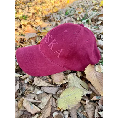 Czapka z daszkiem  BOSSKA -  bordowa