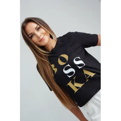 Koszulka oversize BOSSKA - czarna z biało-złotym napisem